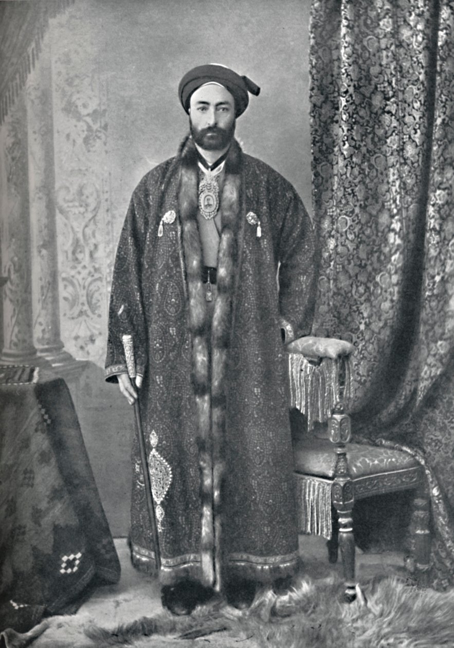 De officier verantwoordelijk voor het heiligdom in Mashhad, Perzië, 1902 door Unbekannt
