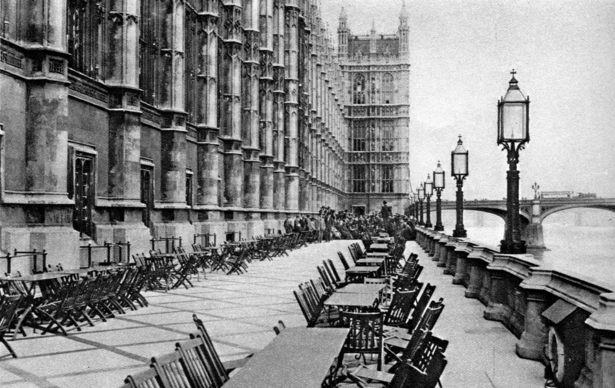 Het terras van het Lagerhuis, Londen, 1926-1927 door Unbekannt