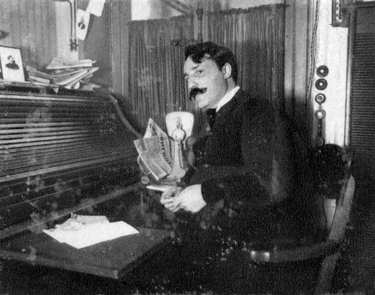 Théodore Botrel, Franse zanger-liedschrijver, 1911 door Unbekannt