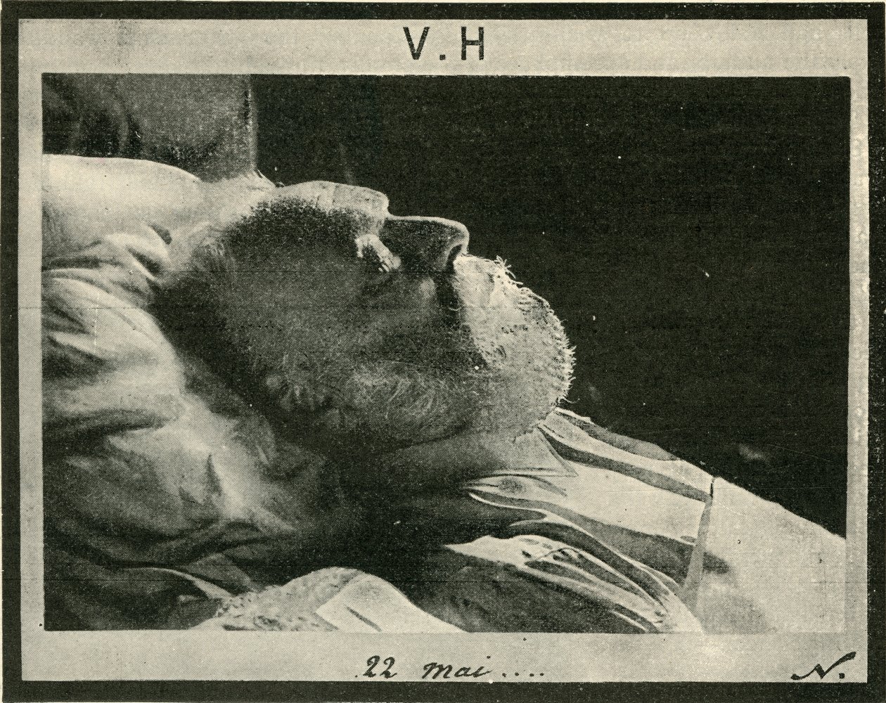 Victor Hugo na de dood, 1885 door Unbekannt