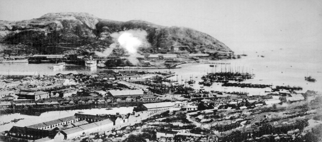 Uitzicht op Port Arthur, Mantsjoerije, 1904 door Unbekannt