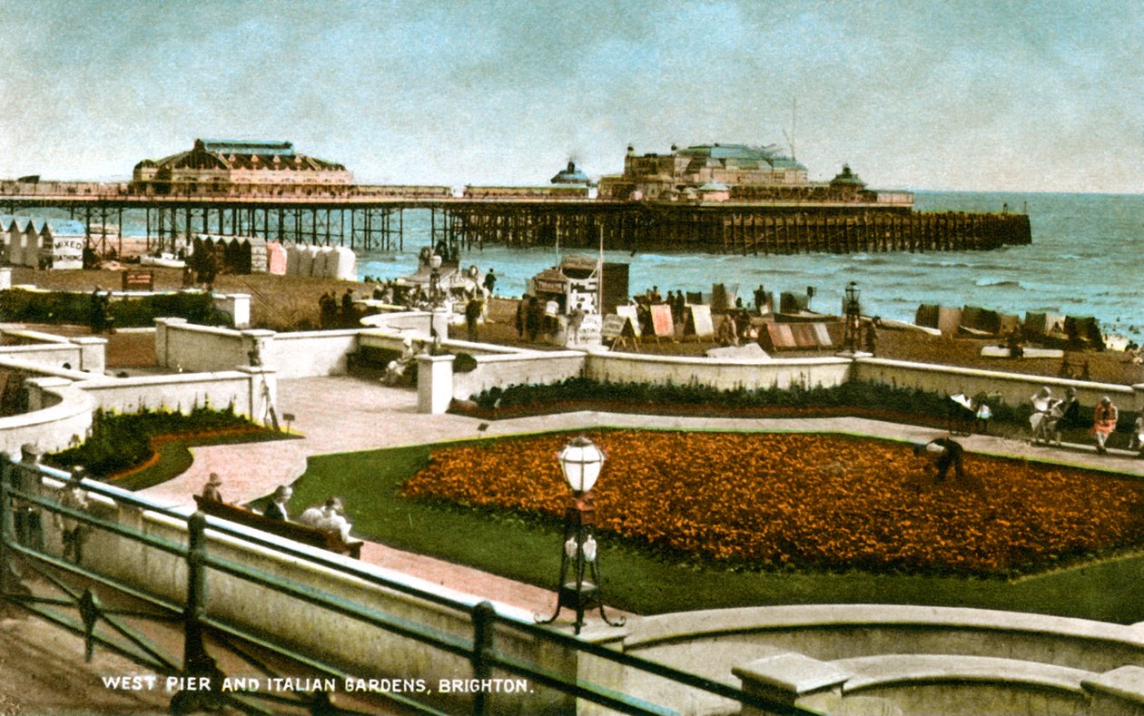 West Pier en Italiaanse Tuinen, Brighton, Sussex, 1928 door Unbekannt