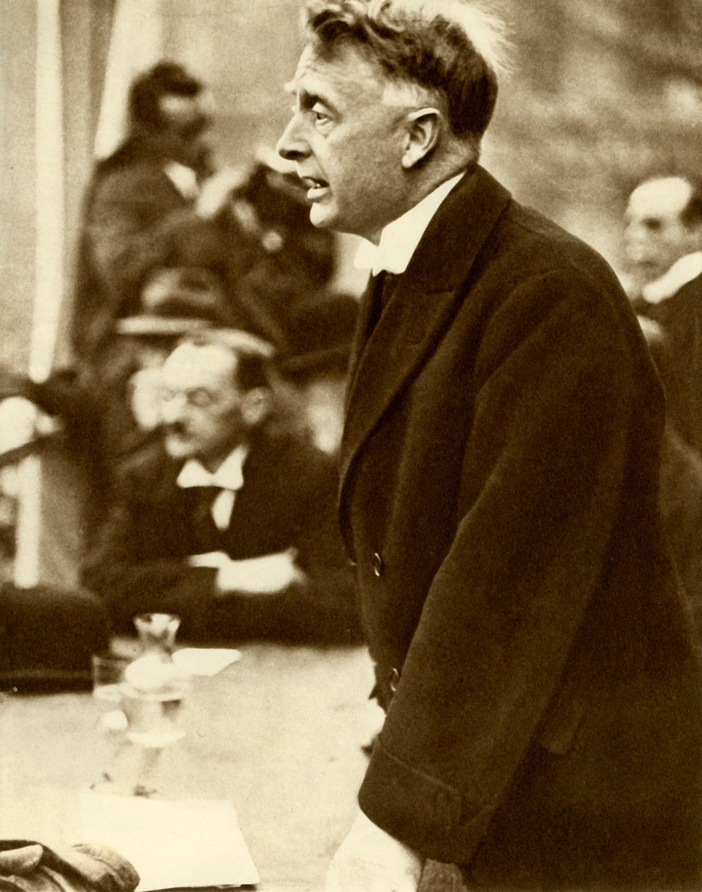 William Thomas Cosgrave houdt een toespraak, Dublin, Ierland door Unbekannt