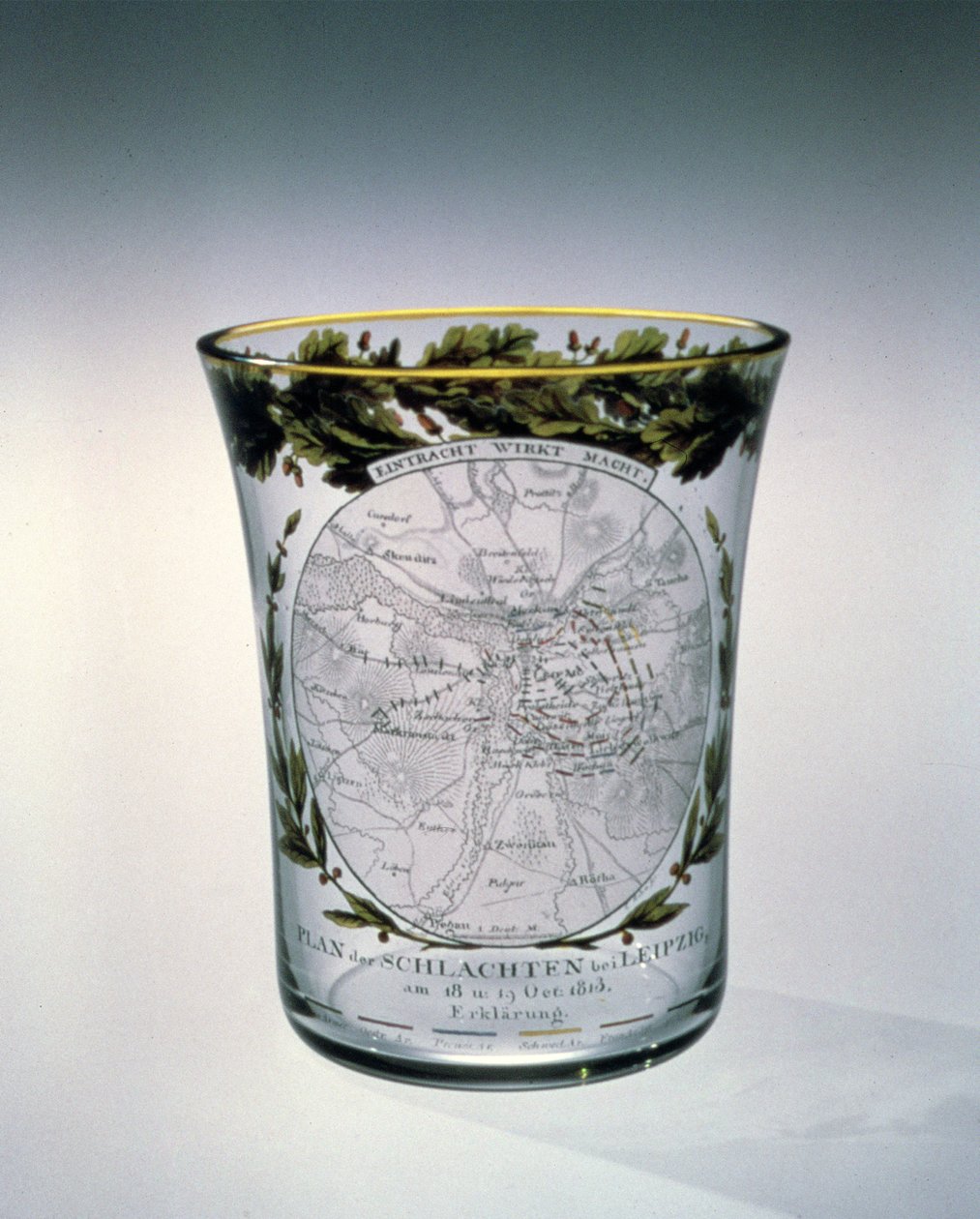 Geblazen, gekleurd en geëmailleerd beker gedecoreerd door Samuel Mohn, 1813-14 door Unbekannt Unbekannt