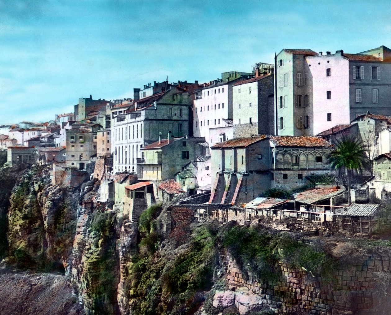Constantine is de derde grootste stad van Algerije na Algiers en Oran, c.1920s door Unbekannter Künstler