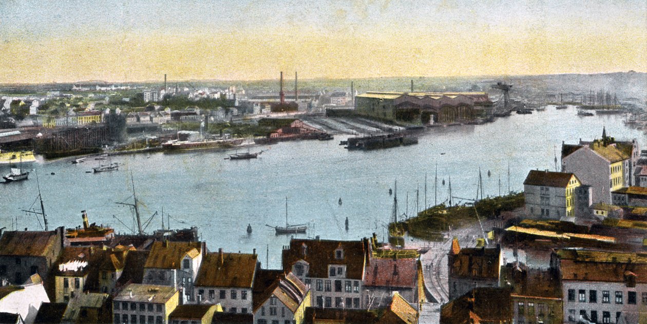 Kiel, Duitsland - uitzicht op de werf vanaf de Nicolaikirche door Unbekannter Künstler