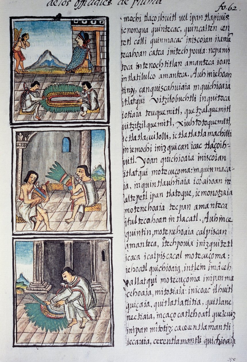 Set van versieringen en keizerlijke verenhoofdtooi, pagina uit de Florentijnse Codex, tweetalige versie in Spaans en Nahuatl, Algemene Geschiedenis van de Dingen van Nieuw-Spanje, door de Spaanse missionaris Fray Bernardino de Sahagun. Azteekse beschaving door William M. Timlin