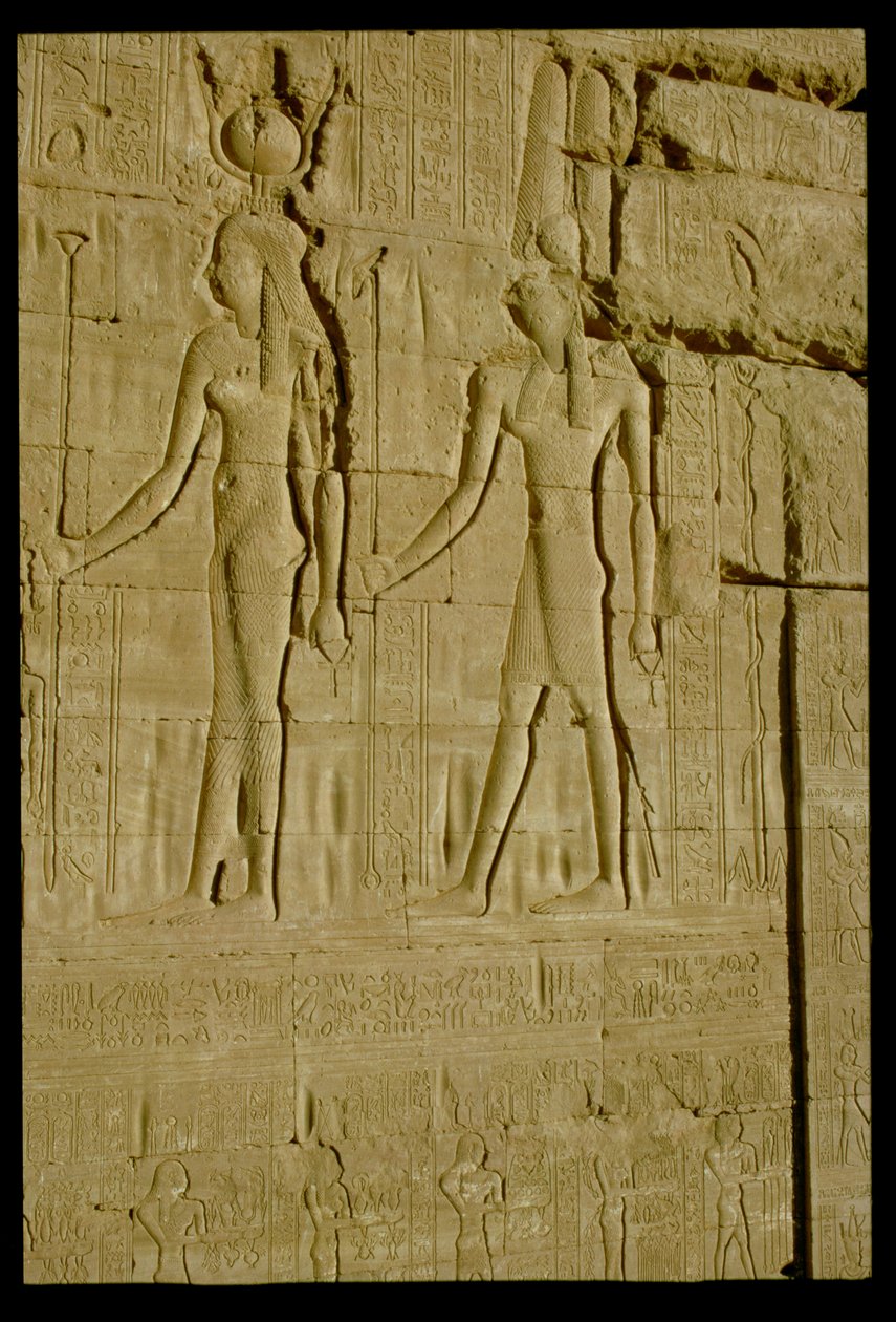 Verzonken reliëf met Hathor en Horus door Unbekannt