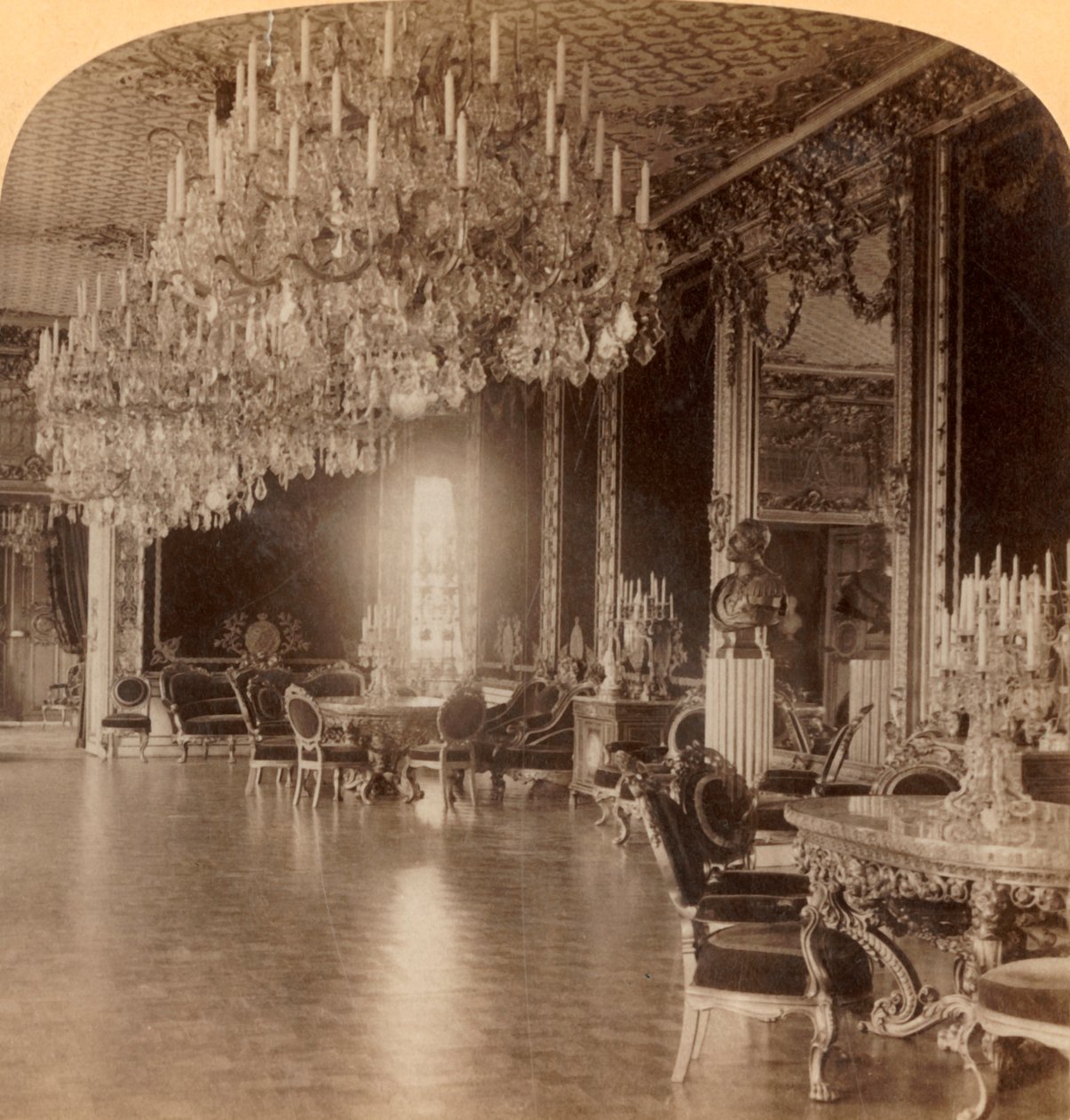 In de prachtige residentie van koning Oscar II, Koninklijk Paleis Stockholm, Zweden, 1902 door Underwood and Underwood