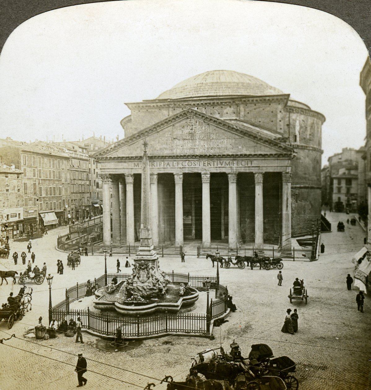 Het Pantheon en de Piazza della Rotunda, Rome, Italië door Underwood and Underwood