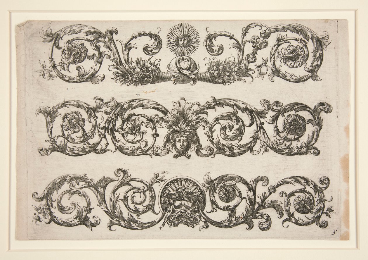 Ornamentaal ontwerp met bloemarabesken (Zon) door Unknown