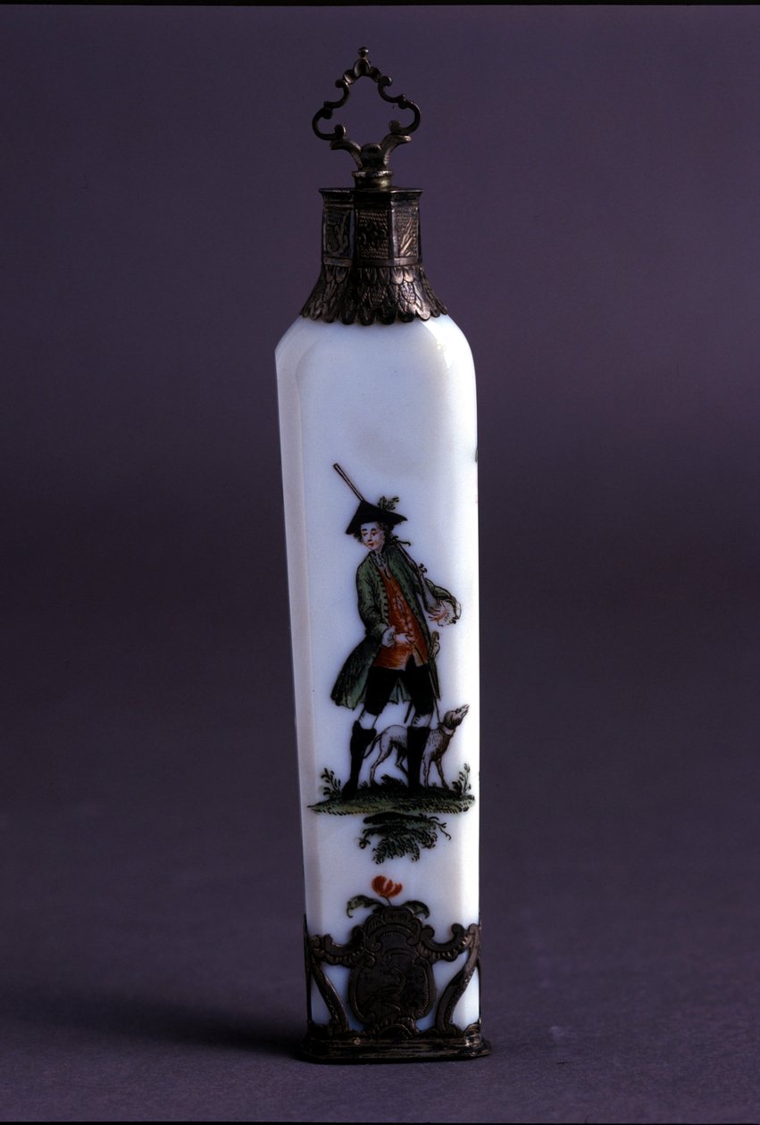 Fles voor 18e-eeuwse keramische parfums. door Unknown artist