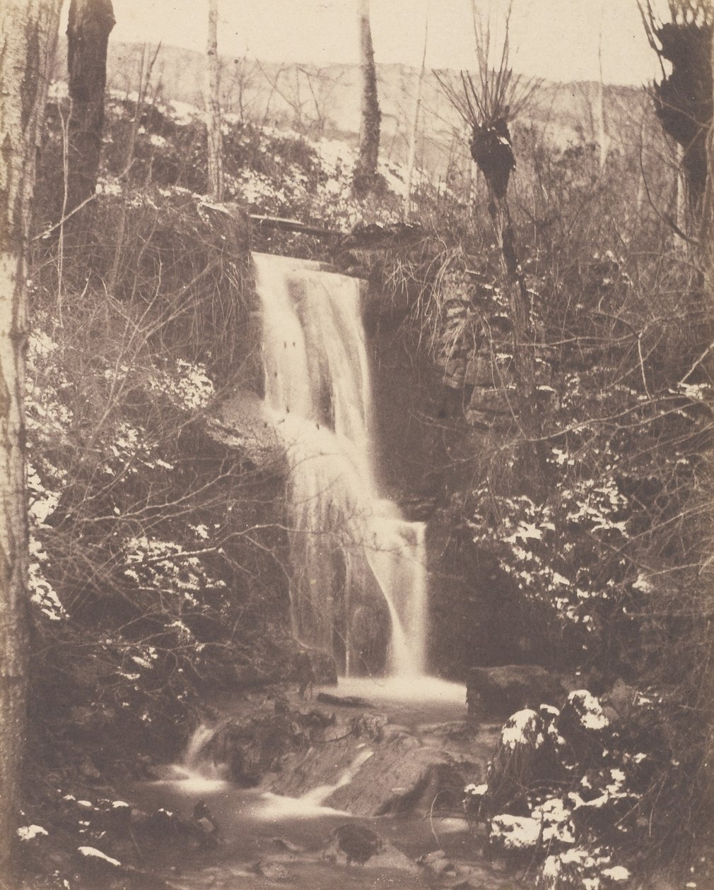 [Boslandschap met waterval en stroom]. door Unknown artist