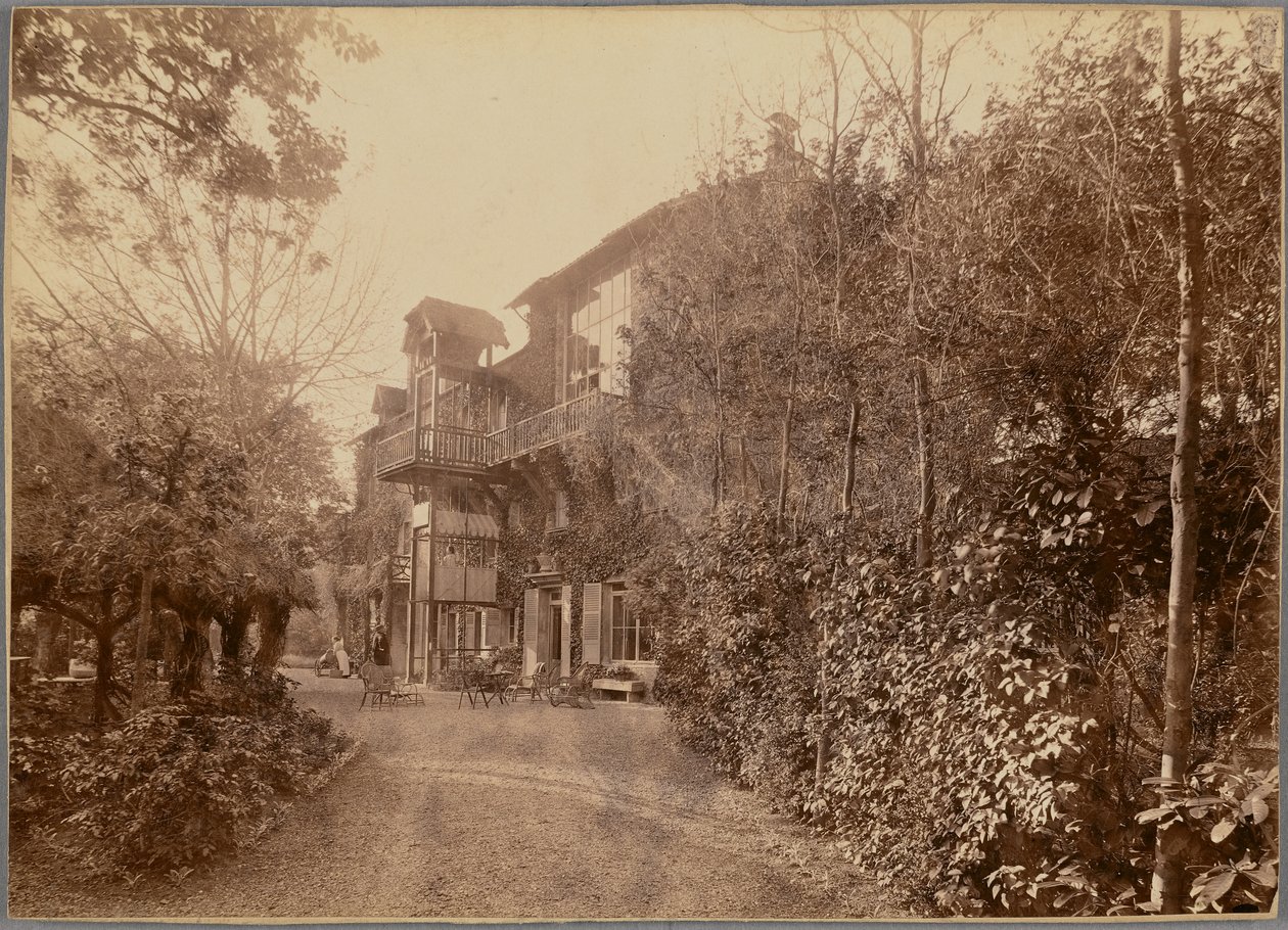 [Hermitage in Sénart, uitzicht op de lift]. door Unknown artist