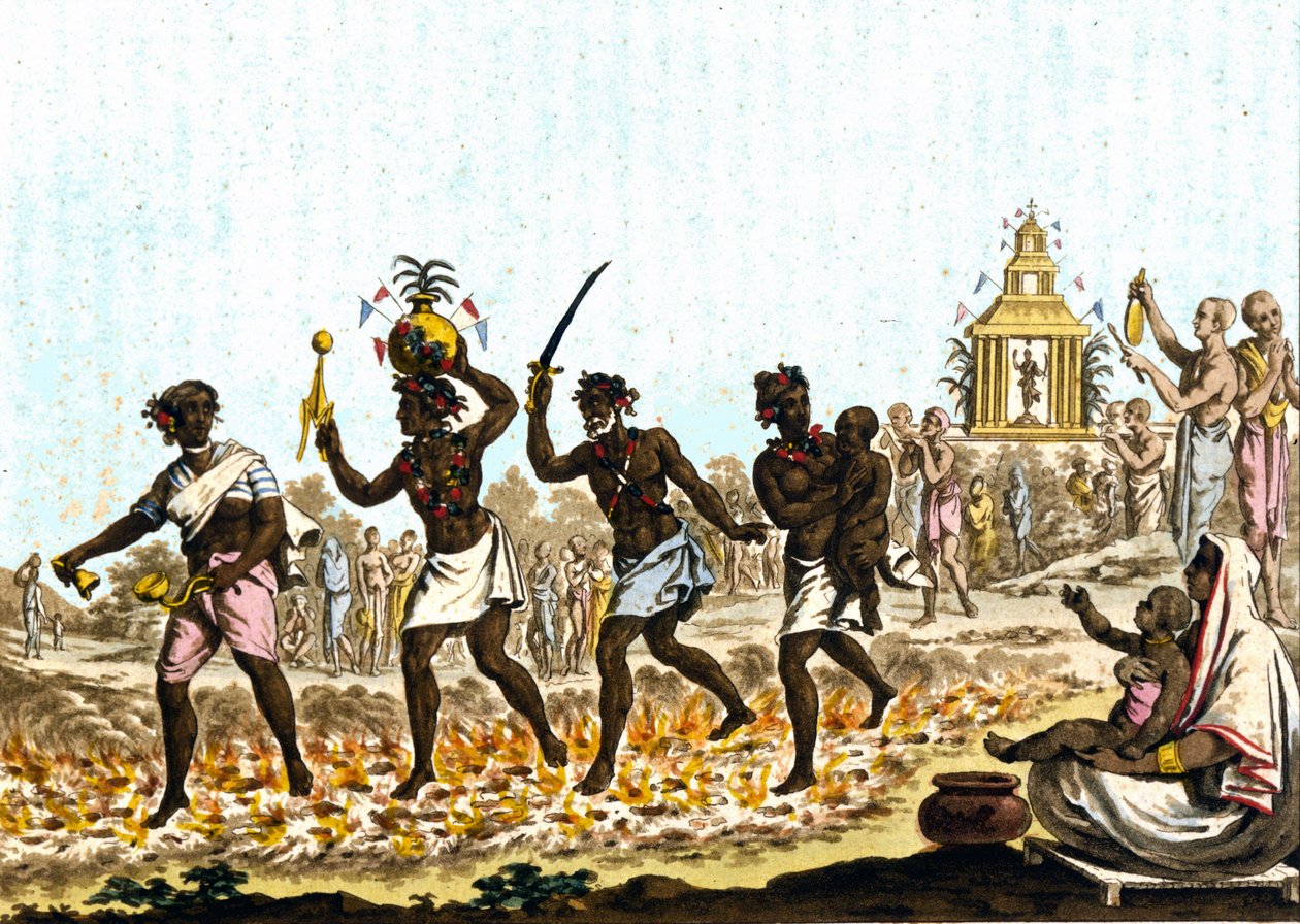 India. Fakirs lopen op gloeiende kolen (19e-eeuwse gravure) door Unknown artist
