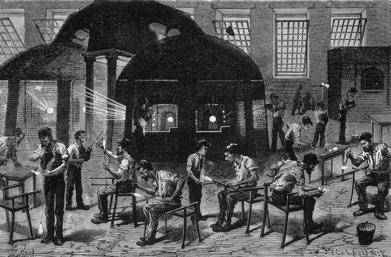 Interieur van een glasblazerij, gravure 19e eeuw door Unknown artist