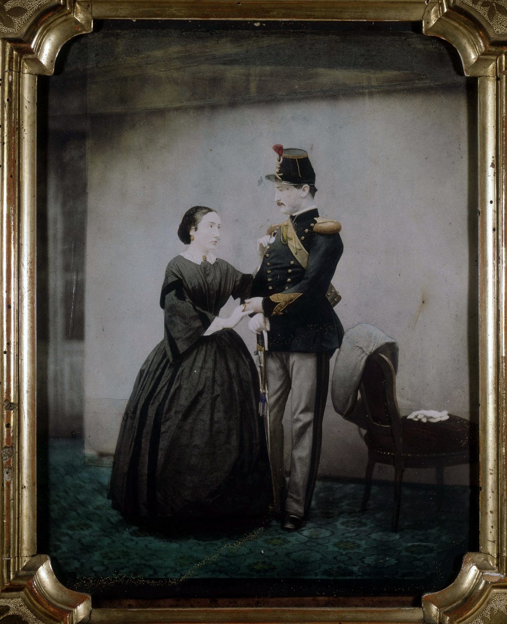 Gekleurde foto van een officier en zijn vrouw uit 1850 door Unknown photographer