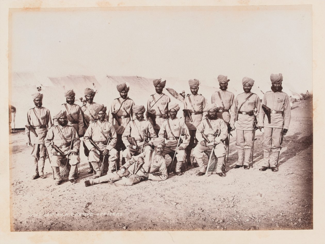 Indiase officieren van de 28e Bombay Native Infantry, ca. 1884 door Unknown