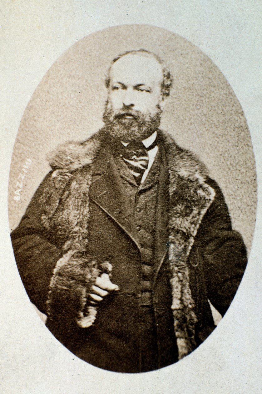 Portret van Antonio Bazzini, Italiaanse componist en violist (zwart-wit foto) door Unknown photographer