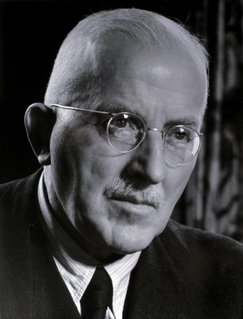 Portret van Hermann Staudinger (foto) door Unknown photographer