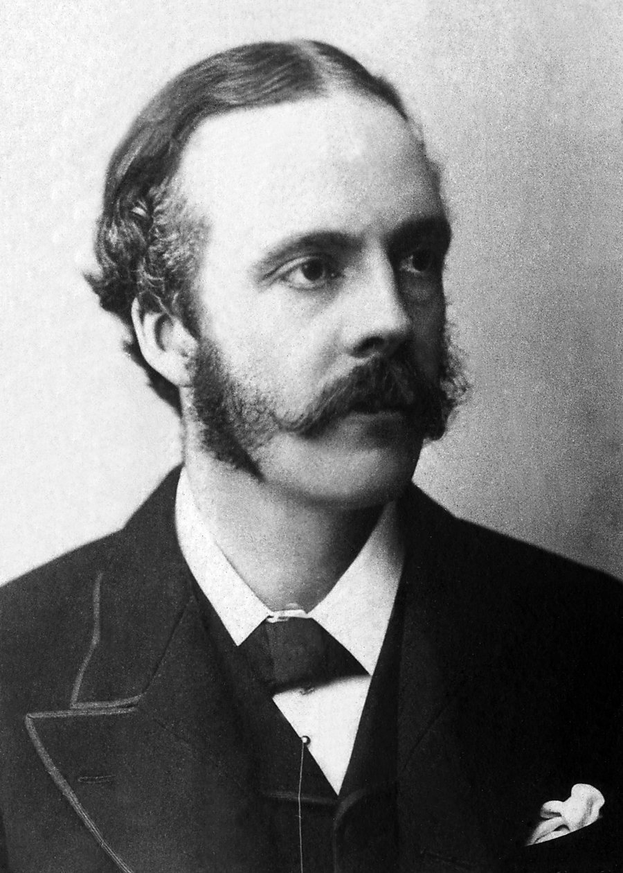 Portret van Lord Arthur James Balfour (1848-1930), Britse politicus. door Unknown photographer