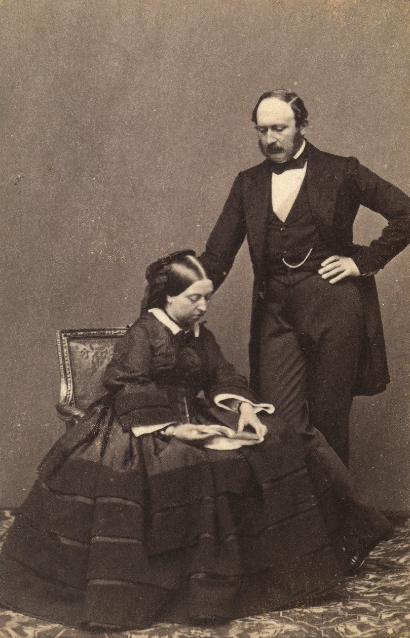 Portret van Koningin Victoria van Engeland en prins-gemaal Albert van Saksen-Coburg-Gotha door Unknown photographer