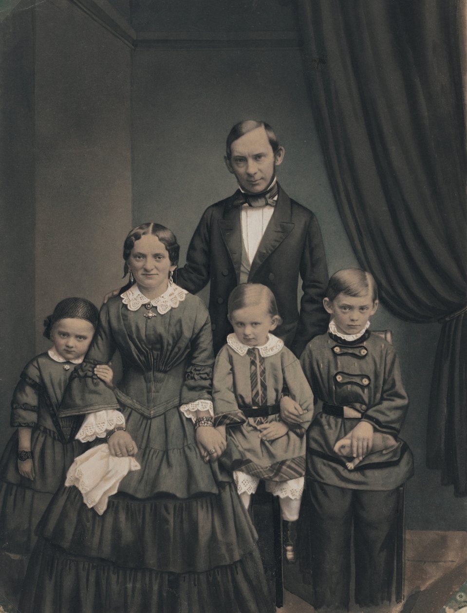 Portret van een gezin,jaren 1850 (foto) door Unknown photographer