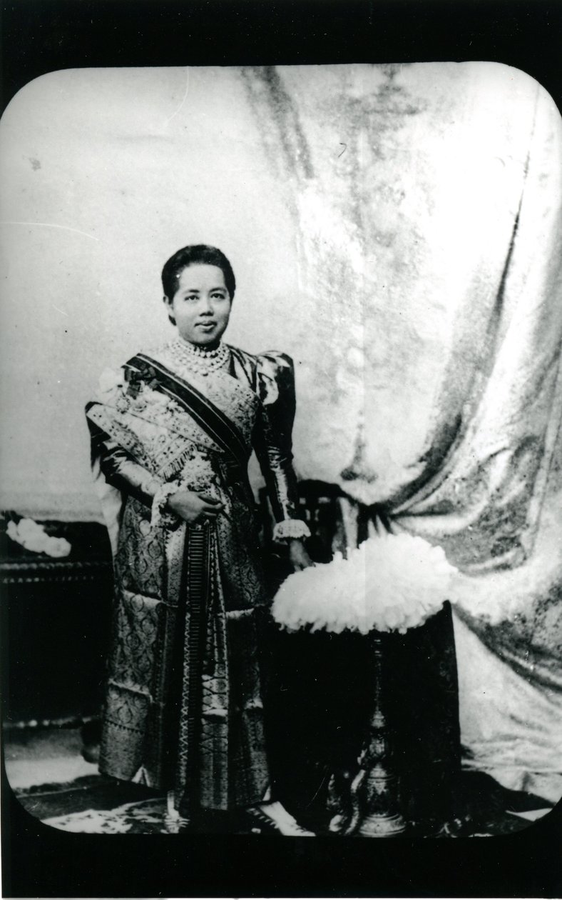 Koningin Saovabha Phongsri, c.1880 door Unknown photographer