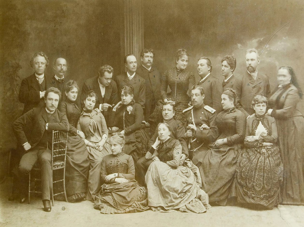 De eerste dramatische theatergroep in Warschau (Polen) door Unknown photographer