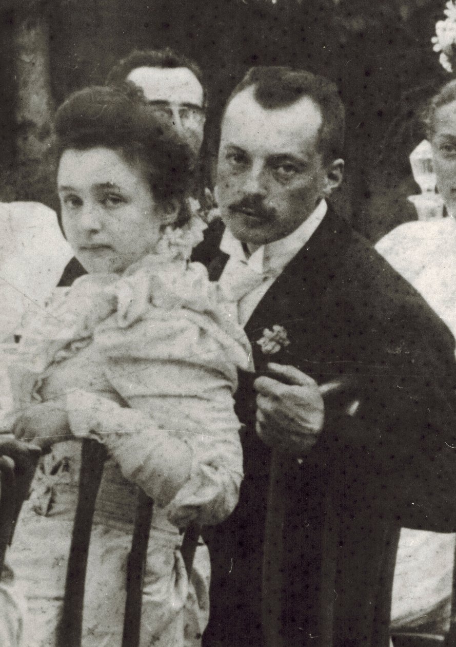 Vladimir Dmitrievich Nabokov en Elena Ivanovna Rukavishnikova door Unknown photographer