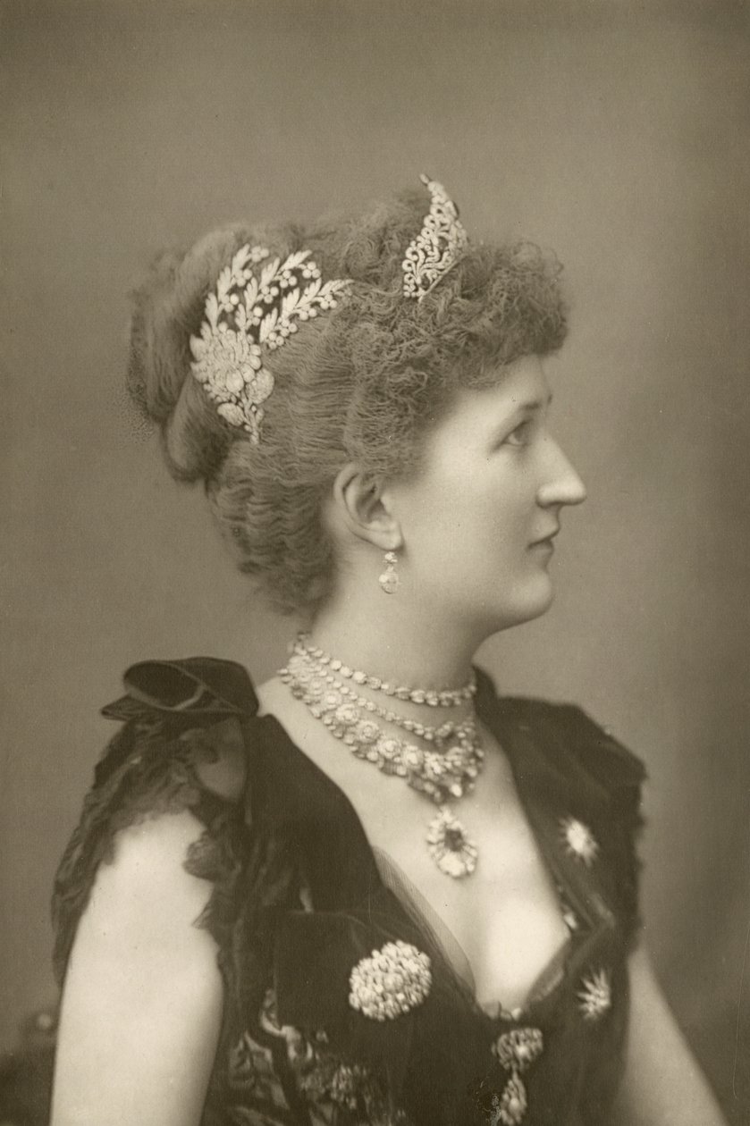 Lady Carew, hofdame door W. and D. Downey