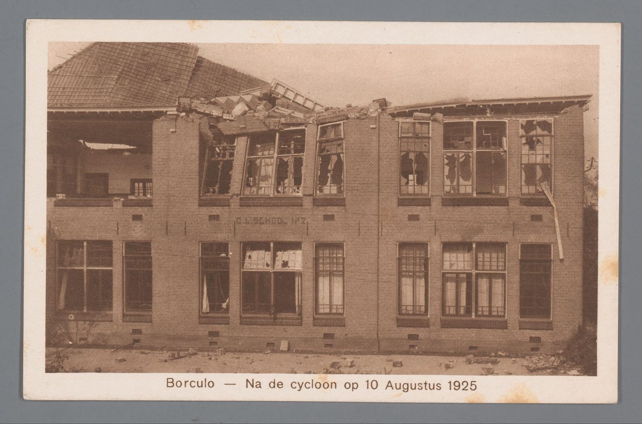 Borculo -- Na de cycloon op 10 augustus 1925 door Weenenk and Snel