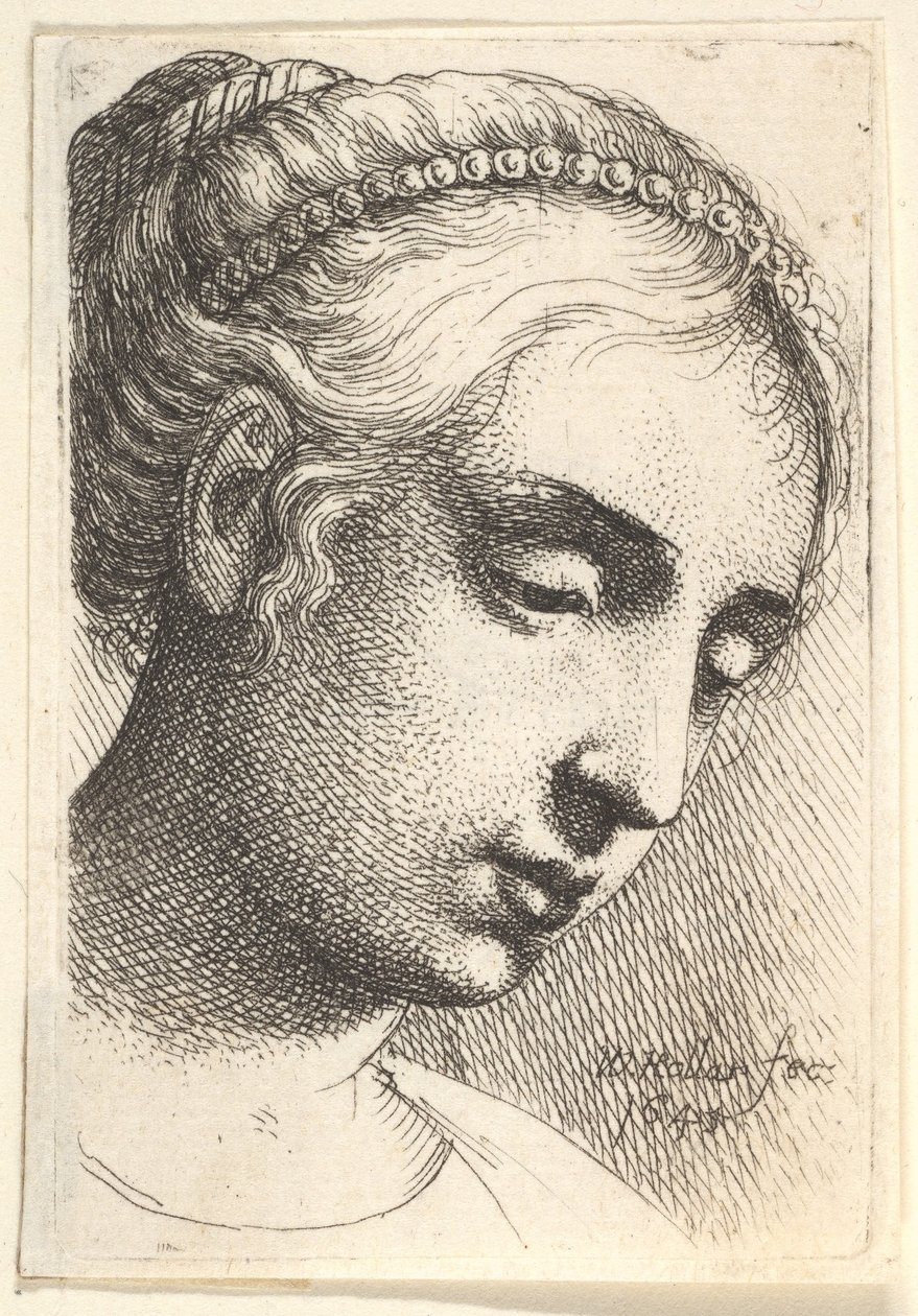 Vrouw met een parelsnoer in haar haar, die naar rechts en naar beneden kijkt door Wenceslaus Hollar