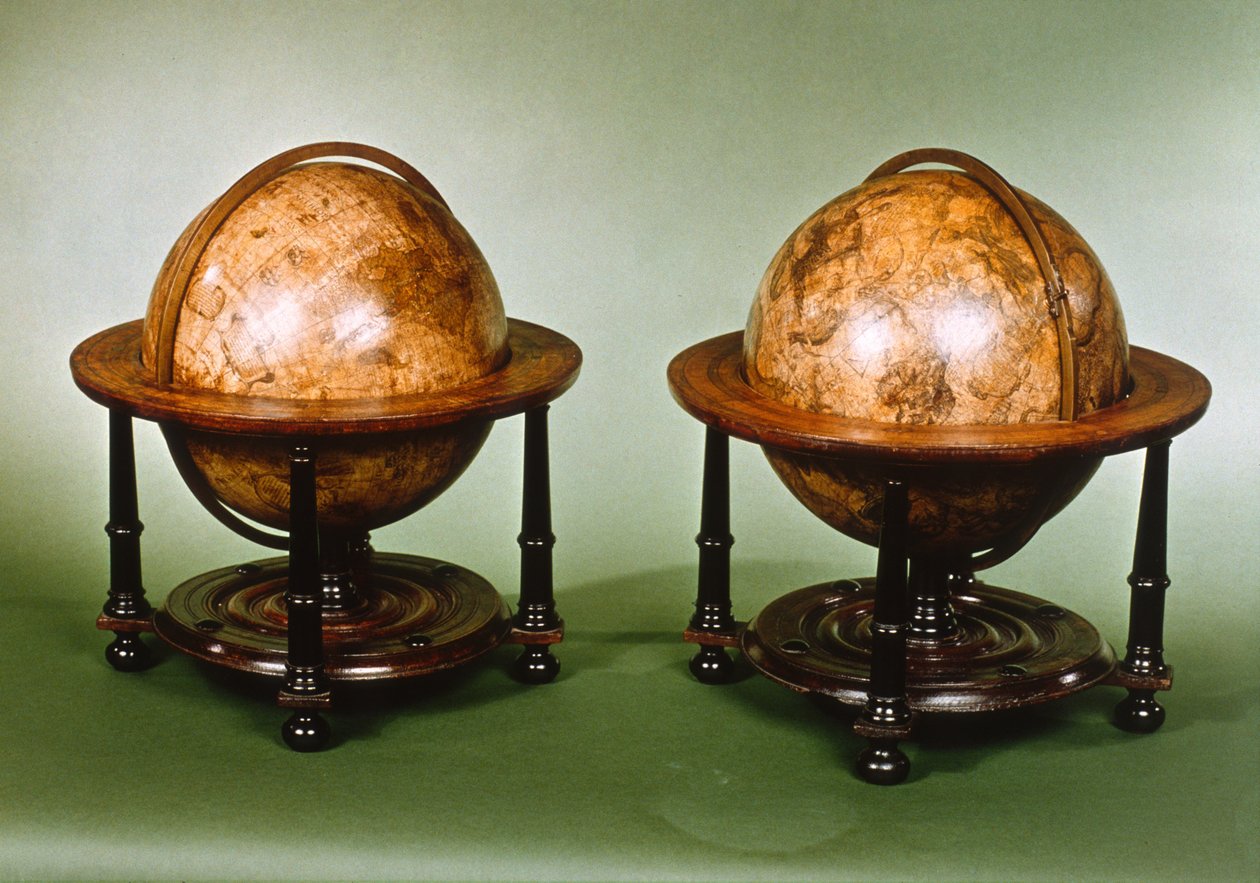 Paar 12-inch hemel- en aardglobes door Willem Janszoon Blaeu