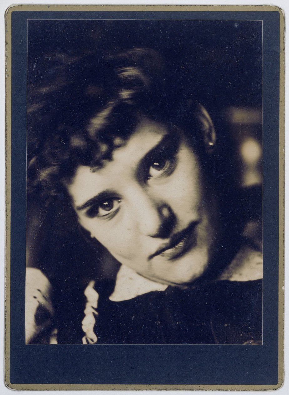 Portret van Lise Jordan door Willem Witsen (attributed to)