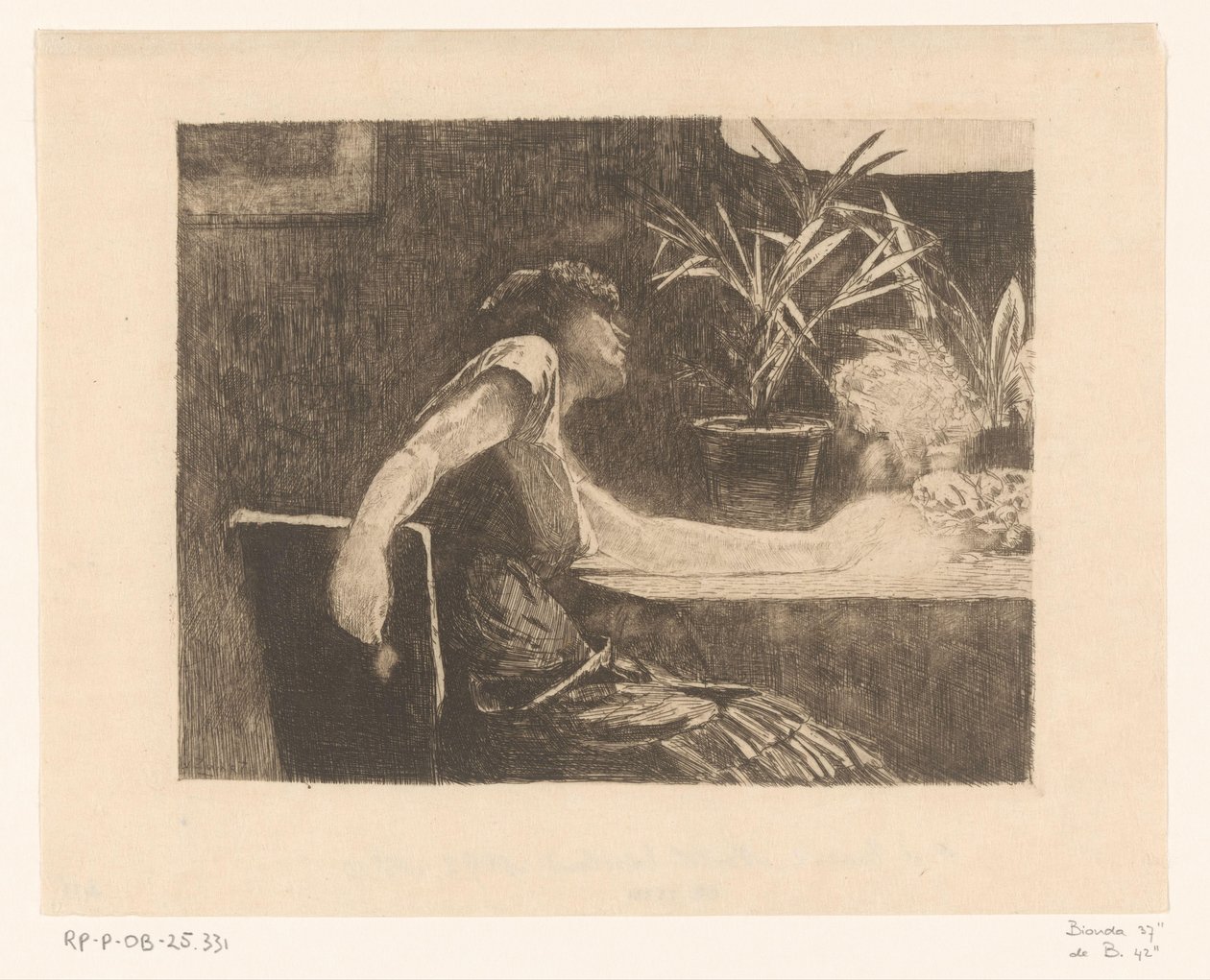 Vrouw aan een tafel met bloemen door Willem de Zwart