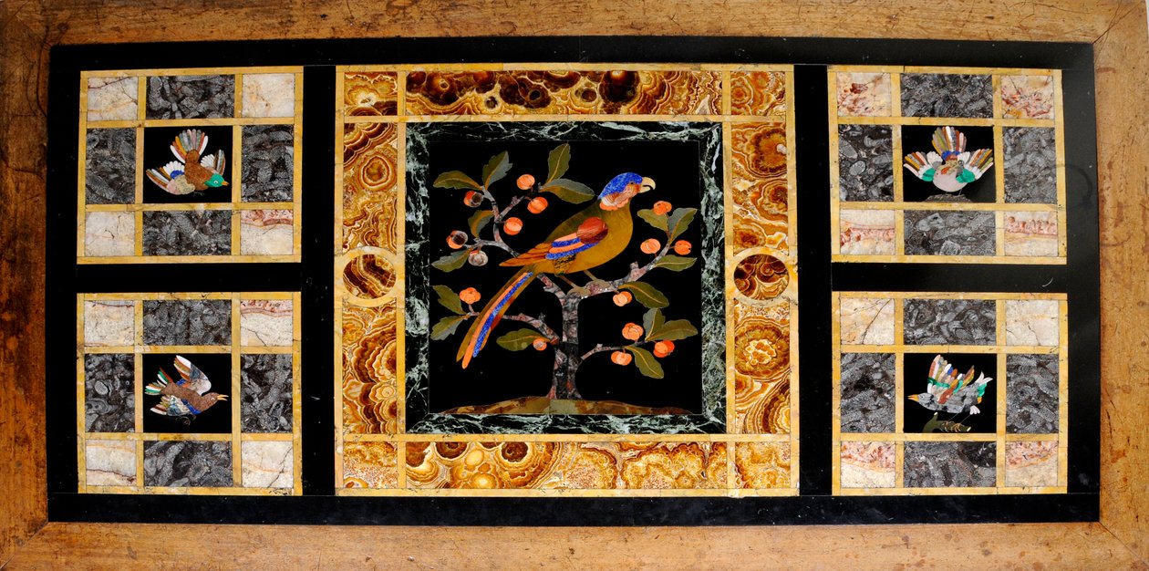 Detail van een tafel met marmeren blad door William Burges