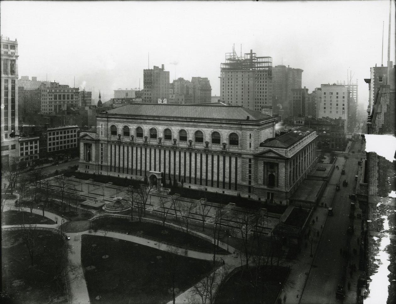 New York Public Library en Bryant Park, c.1910-21 door William Davis Hassler