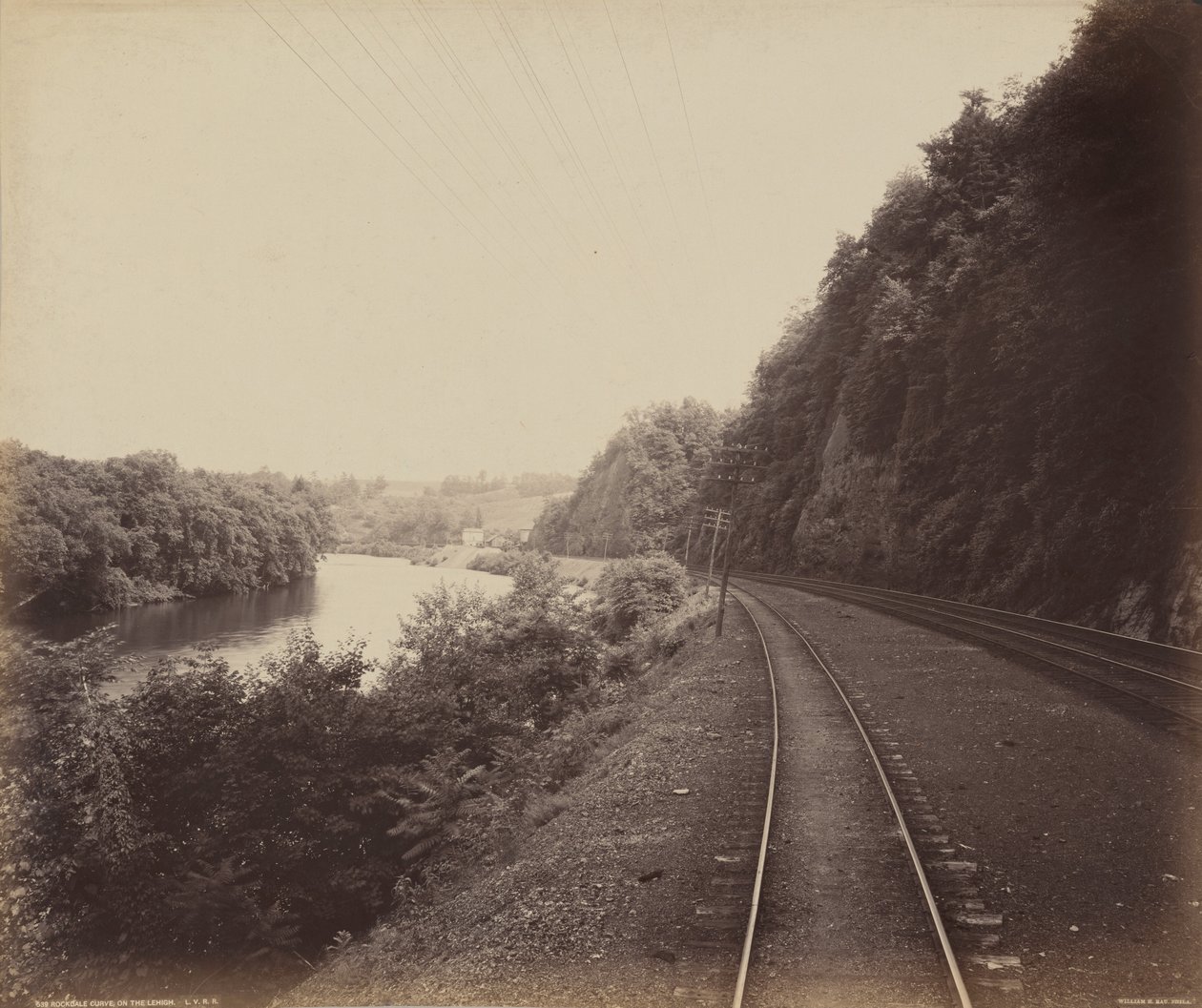 Rockdale Curve, aan de Lehigh door William H. Rau