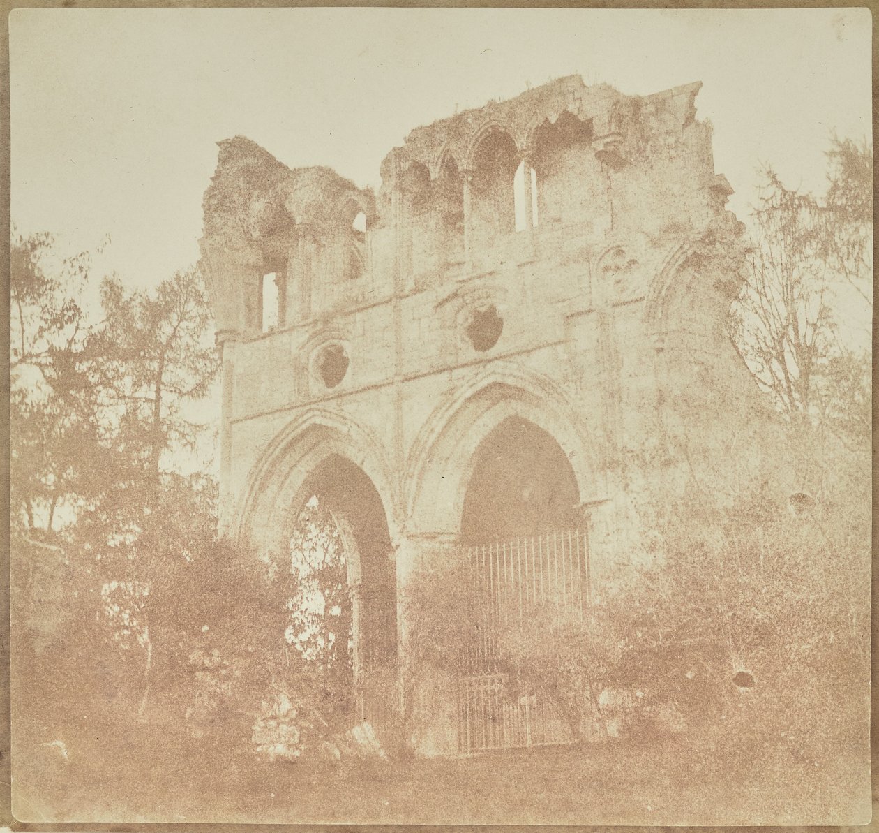 Abdij van Dryburgh, graf van Sir Walter Scott door William Henry Fox Talbot