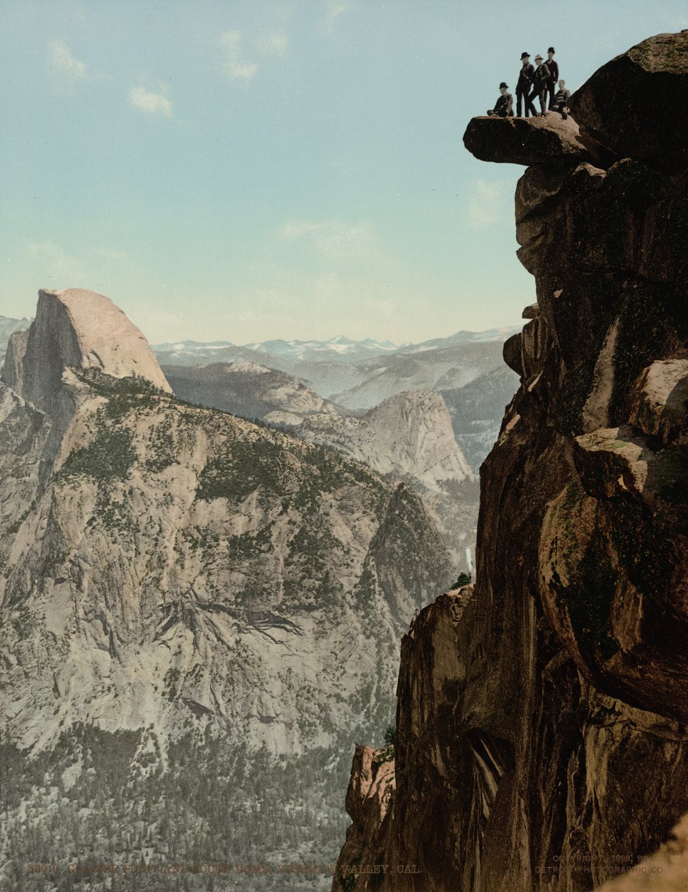 Glacier Point en South Dome, Yosemite Valley, Californië, gepubliceerd 1898 (foto) door William Henry Jackson