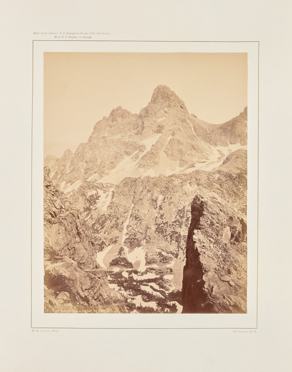 Mt. Hayden of de Grote Teton door William Henry Jackson