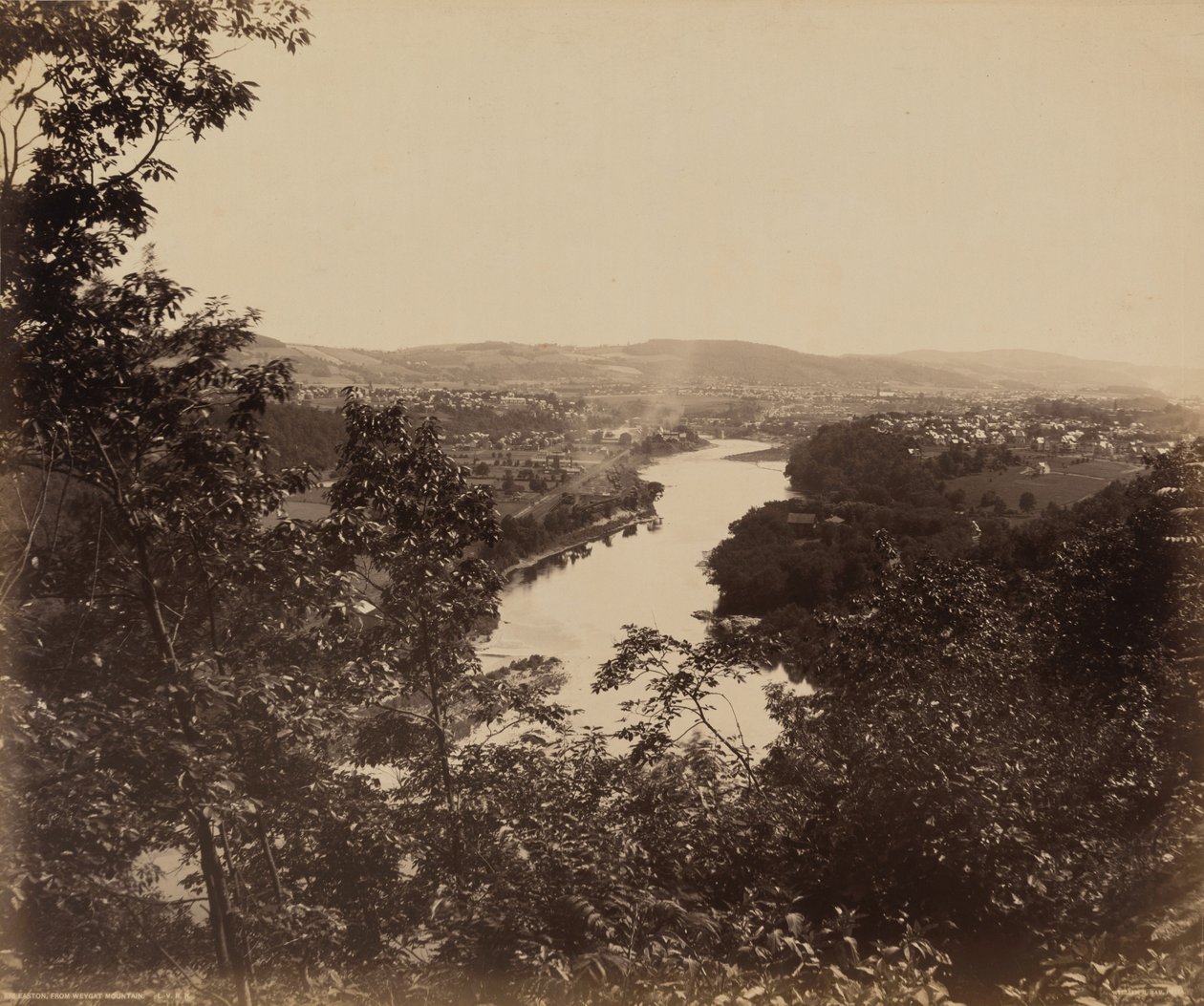 Easton en de berg Weygat, ca. 1895 (foto) door William Herman Rau