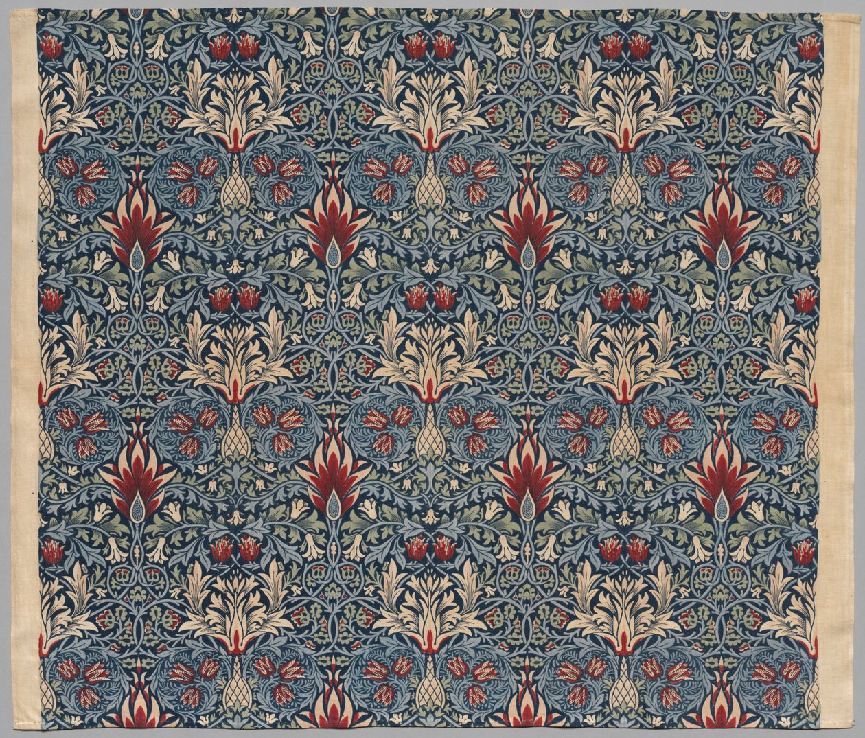 Slangenkop door William Morris