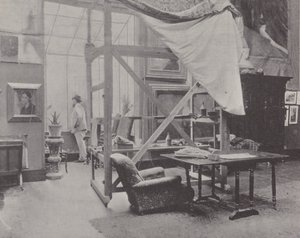 Franse schilder Paul-Albert Besnard in zijn atelier (zwart-wit foto)