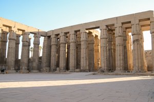 De tempel van Luxor, Oud-Egyptische architectuur in Luxor door Albert Mansour