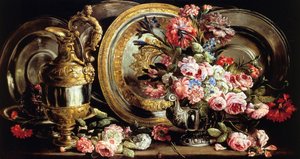 Stilleven met zilver en bloemen