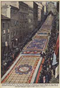 Ook dit jaar heeft de bevolking van Genzano (Rome) voor het feest van Corpus Domini de straten bedekt met bloemen