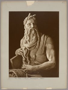 Rome: Detail van Michelangelo’s Mozes door Adolphe Braun
