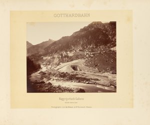 Gotthardspoorweg: galerij Häggrigerbach met de bovenleiding